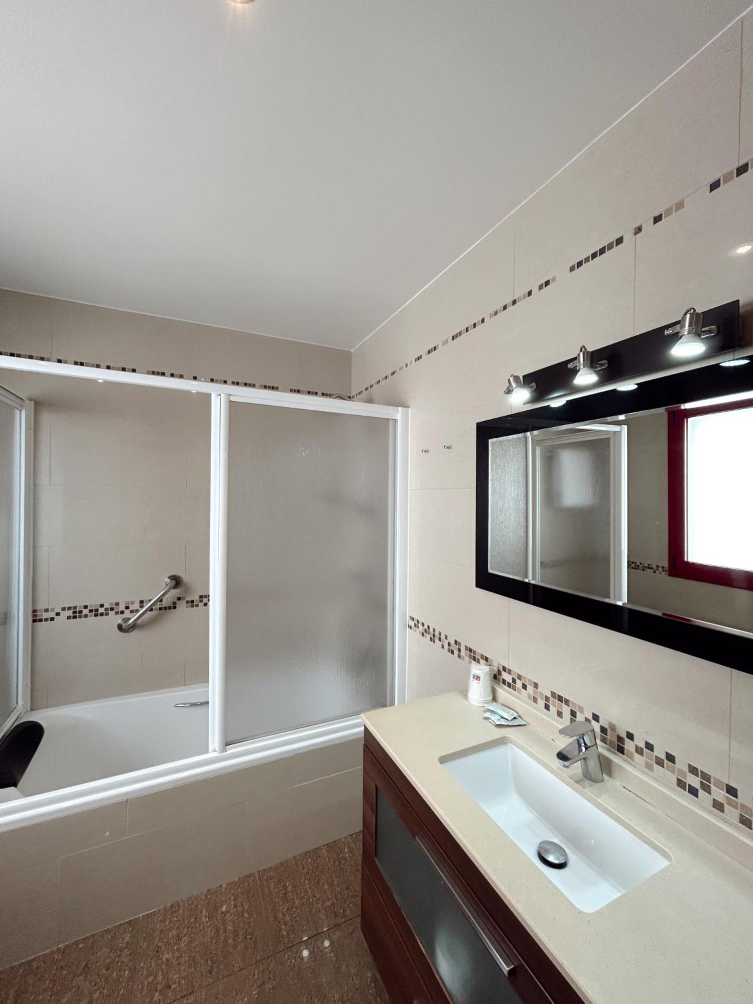 Hostal La Tina El Port De La Selva エクステリア 写真