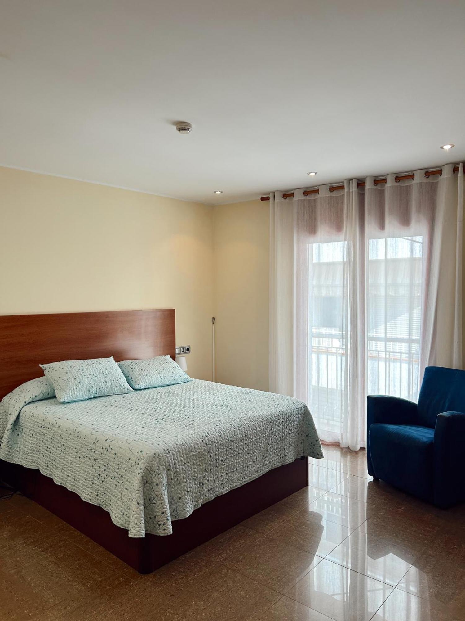 Hostal La Tina El Port De La Selva エクステリア 写真
